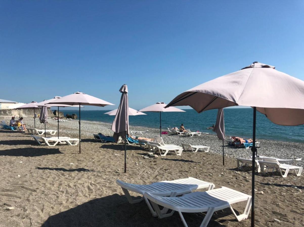 Спиро Gagra Luaran gambar