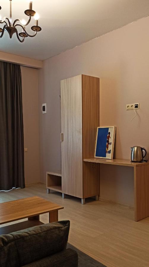 Спиро Gagra Luaran gambar