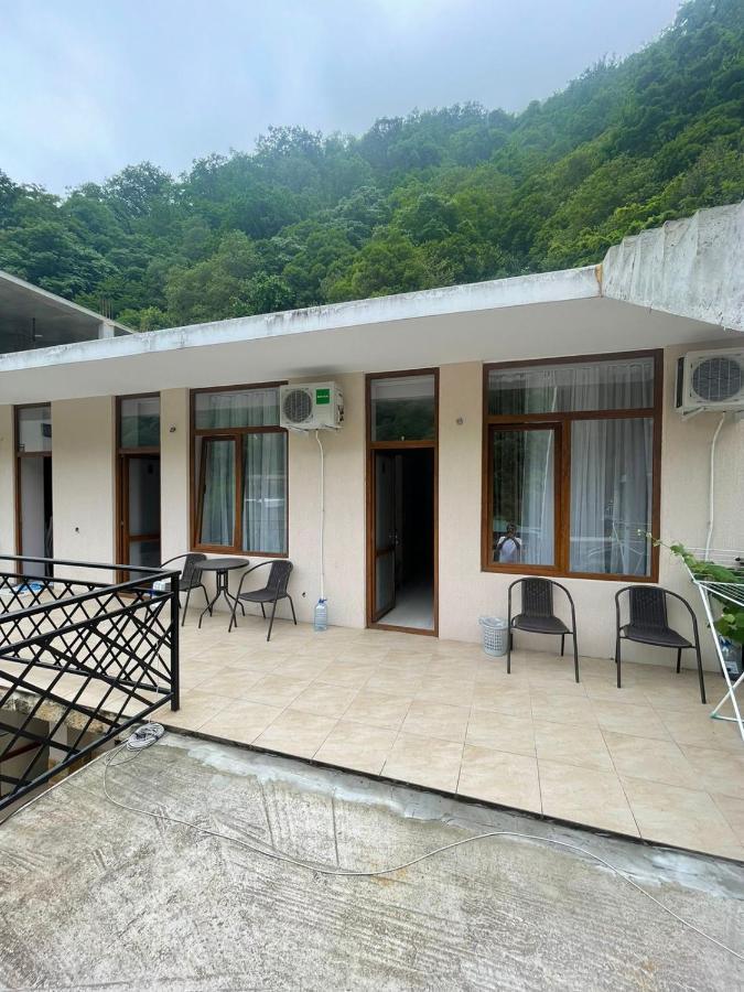 Спиро Gagra Luaran gambar